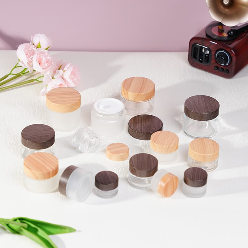 Wood grain lid, transparent glass cosmetic jar, sealed eye cream bottle, cream bottle, cosmetic bottle, cream refill bottle