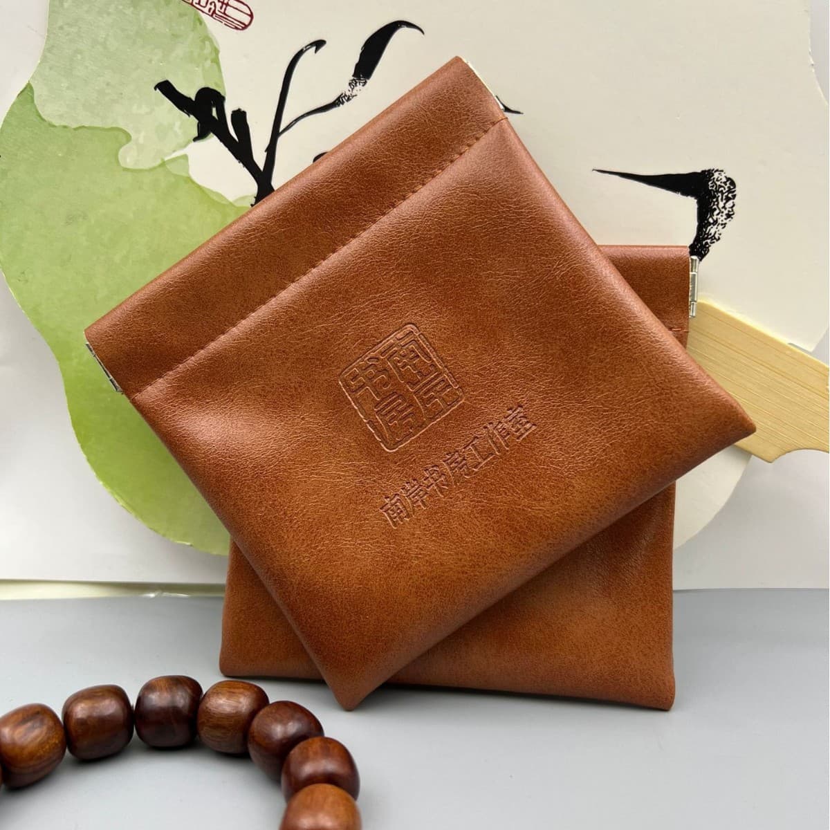 Automatic tightening snap bag factory price wholesale, bulk discounts, waterproof storage bag, bracelet, collectible handwear, bangle packaging bag.
