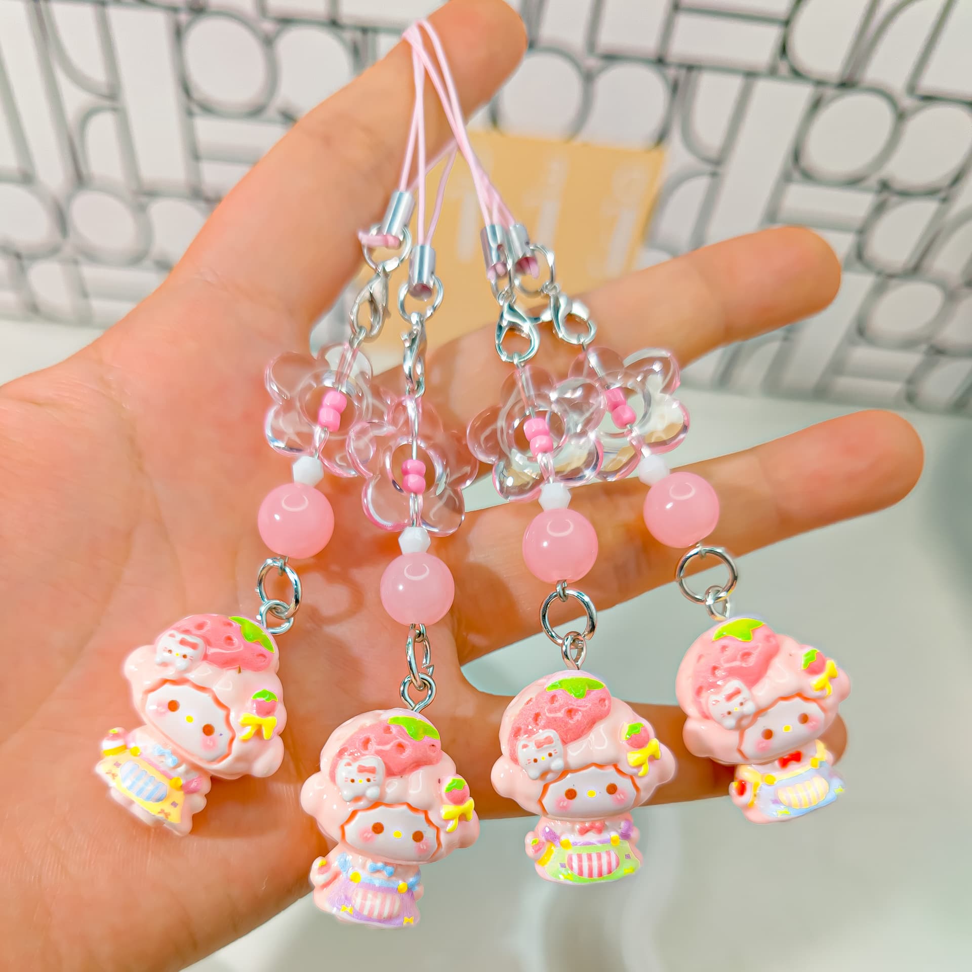 Phone Strap M09 Cute Strawberry Girl Flower Pink Pendant Phone Chain Cartoon Sweet Ins Style Best Friend Gift