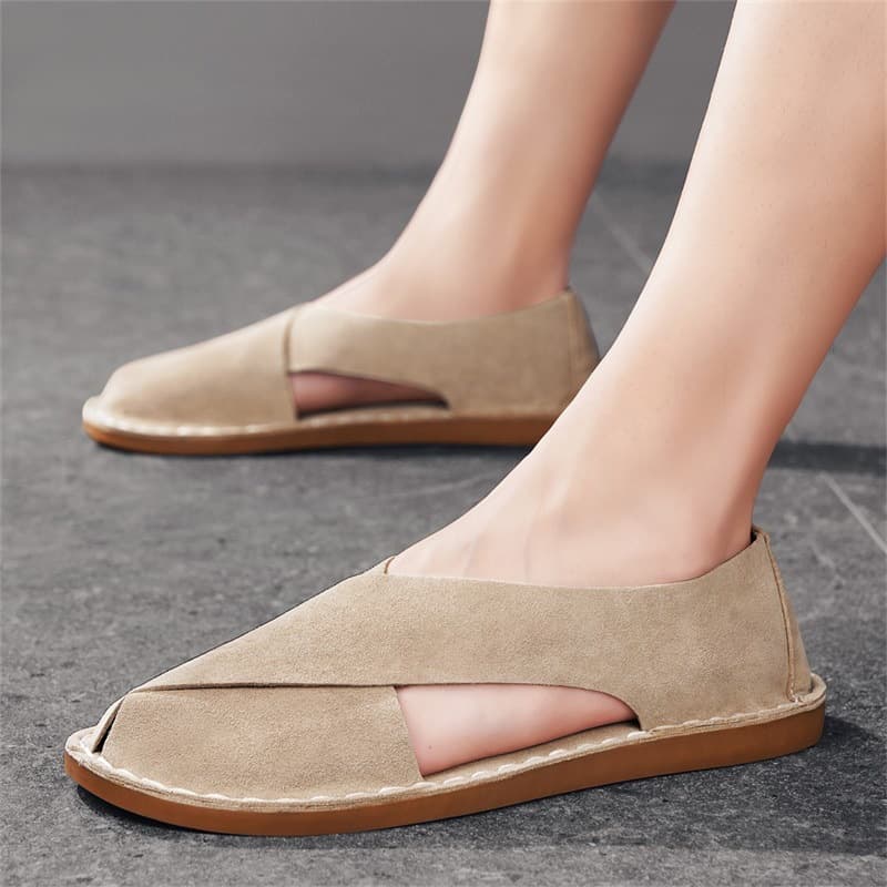 Cross-border Large-size Leather Sandals for Men, Slip-on Outdoor Casual Sandals with Hollow Design