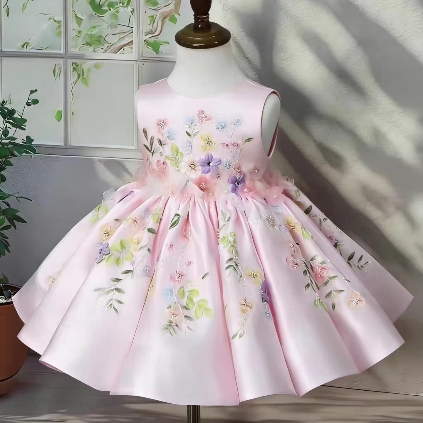 Girls' Dress 2026 New Flower Girl Wedding Tutu Dress for Children's Day Birthday Puff Sleeve Princess Dress