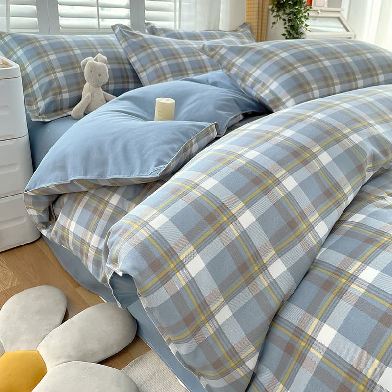 Skin-Friendly Plaid Bedding Set Dormitory Student Washed Cotton Three-Piece Bed Sheet Quilt Cover Modern Simple Four-Piece Set