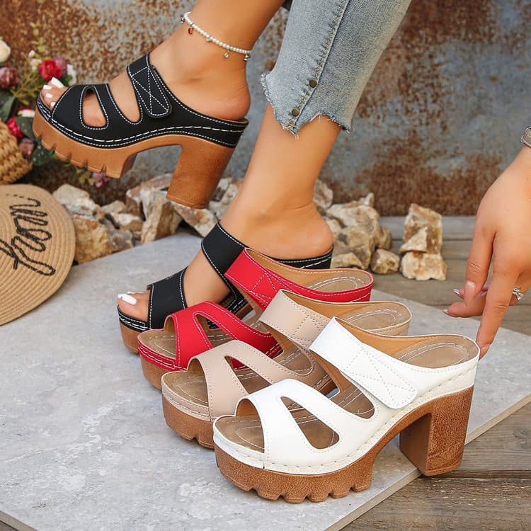 Export Plus Size High Heel Sandals Women 2026 Summer New Thick Sole Platform Sandals 10cm High Heel Slippers Women