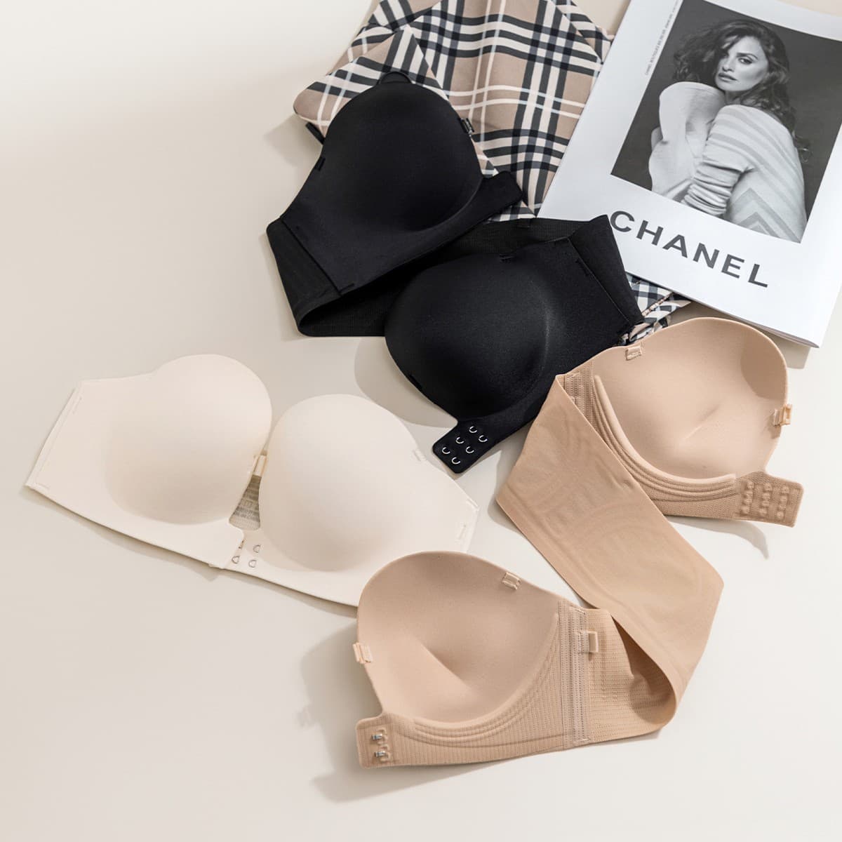 Original Foundation Front-Clasp Push-Up Bra for Small Bust, Seamless Non-Slip Strapless Backless Bra