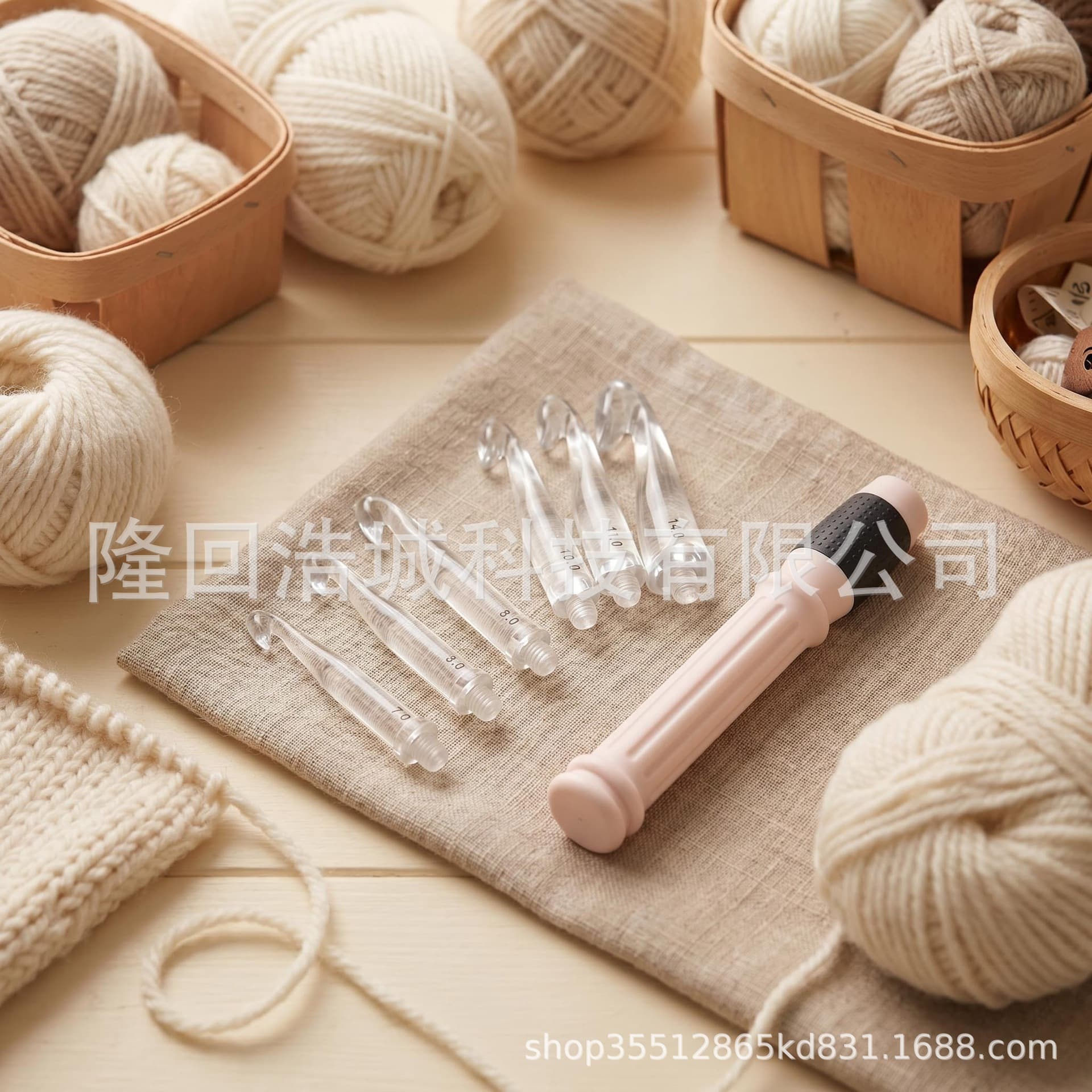Cross-border hot selling hand knitting tools oiled silicone handle crochet set color changeable