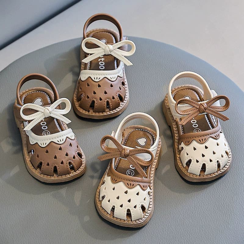Baby Girl Sandals Summer Plastic Non-Slip Soft Sole Toddler Walking Sandals for 1-3 Years