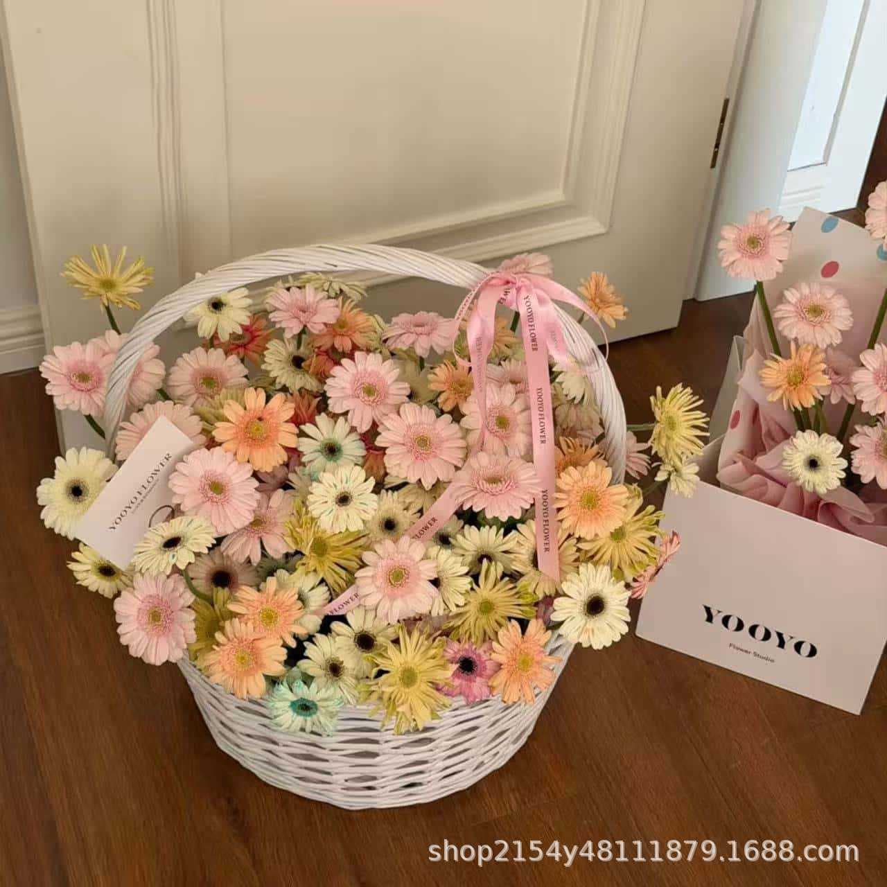 Ins style oversized flower basket handmade basket weaving flower arrangement flowers portable rattan diy imitation rattan flower basket pastoral flower art