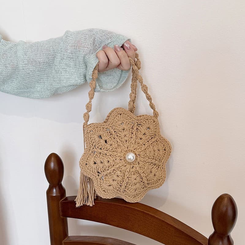 Woven Bag Women 2026 New Summer Beach Vacation Bag Bohemian Style Crossbody Shoulder Bag Phone Bag
