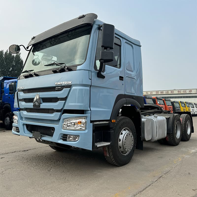 Factory sale Howo semi-trailer tractor, 6*4 heavy truck, 380HP container transport tractor