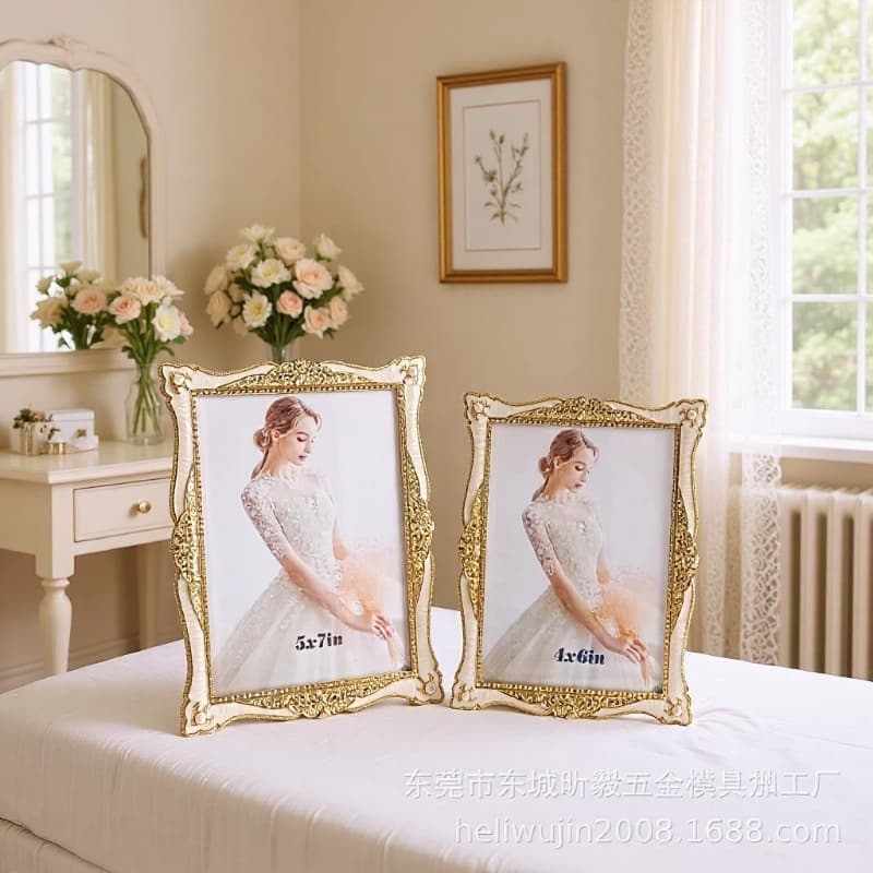 Epoxy new fashion gold metal photo frame, modern simple photo frame, gift photo frame, graduation photo