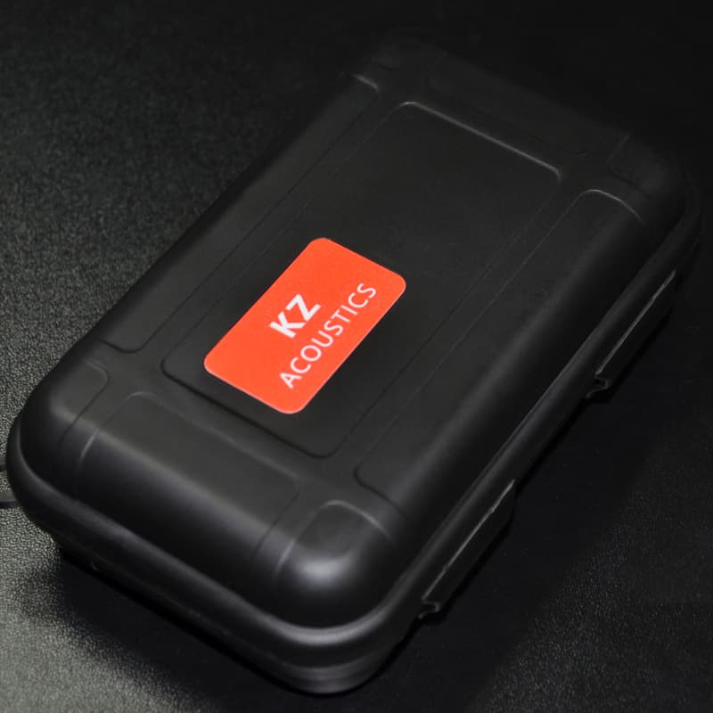 KZ headphone bag storage box Bluetooth headphone storage bag square portable anti-pressure sponge shock-absorbing headphone storage box