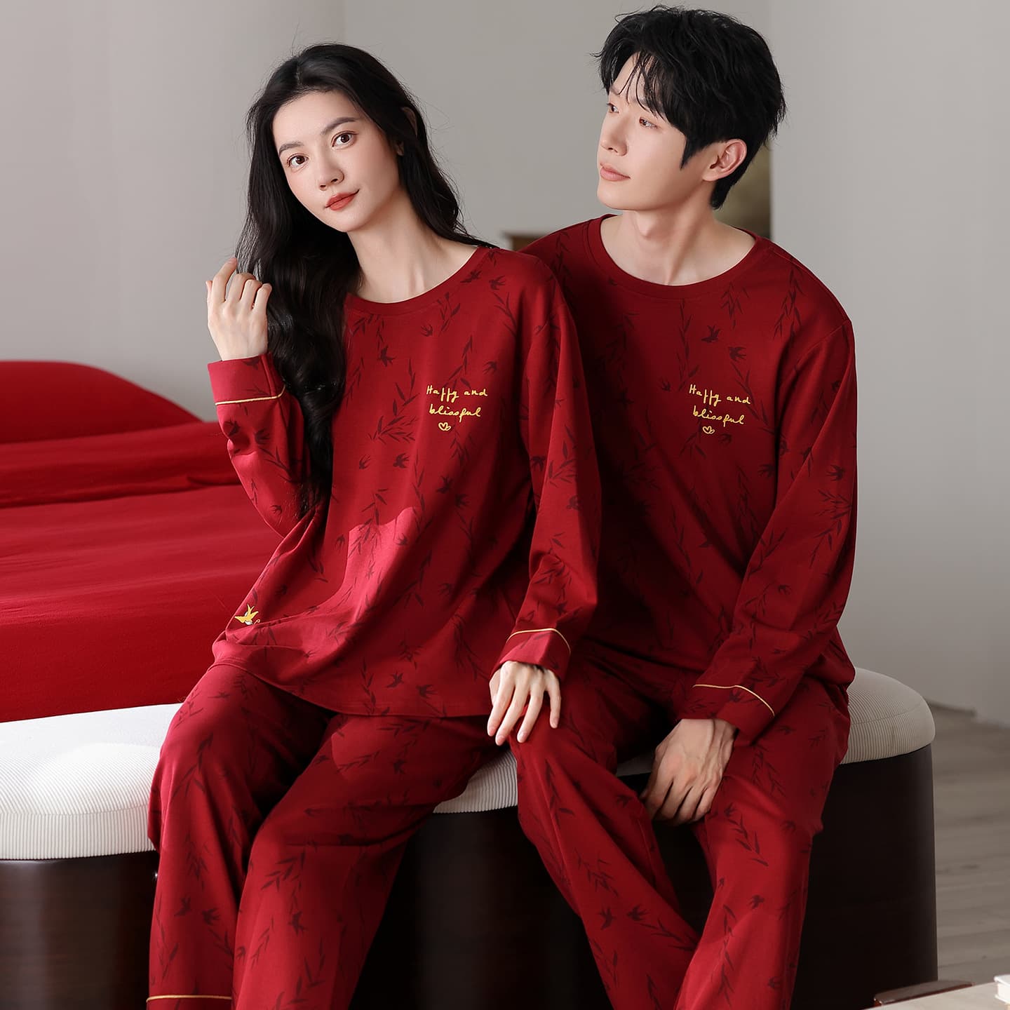 New Red Festive Pure Cotton Pajamas Couple Spring Autumn Women with Built-in Bra Long Sleeve Newlywed Men Daily Home Wear