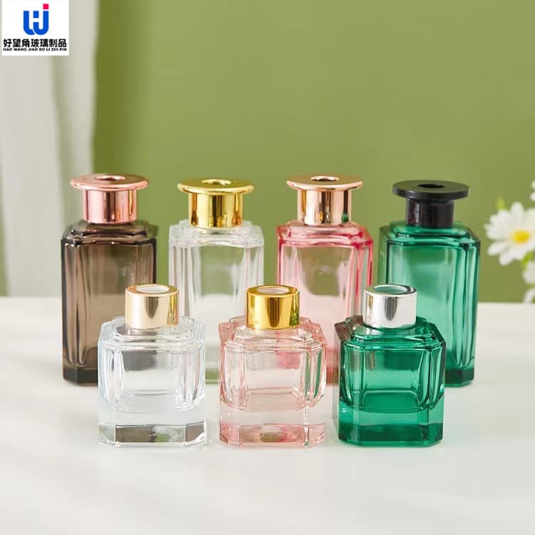 New 100ml Faceted Square Flameless Reed Diffuser Glass Bottle 180ml Diffuser Empty Bottle High-End Look Diffuser Bottle Decoration