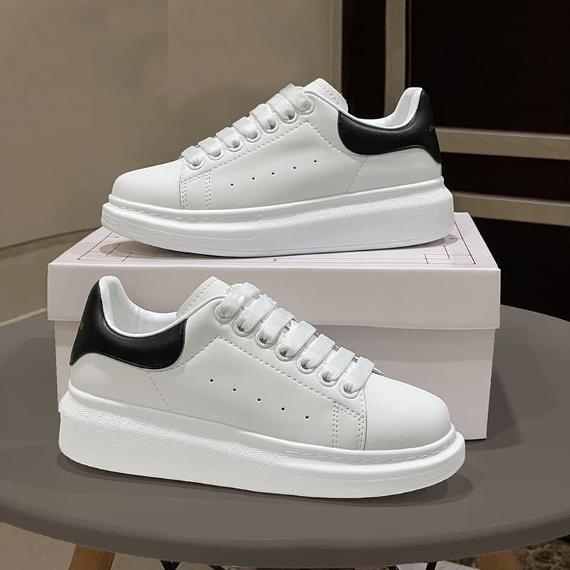 Cross-border Putian High-Quality MCQUEEN White Shoes Couple Sneakers Height-Increasing Trendy Casual Board Shoes Athletic Shoes