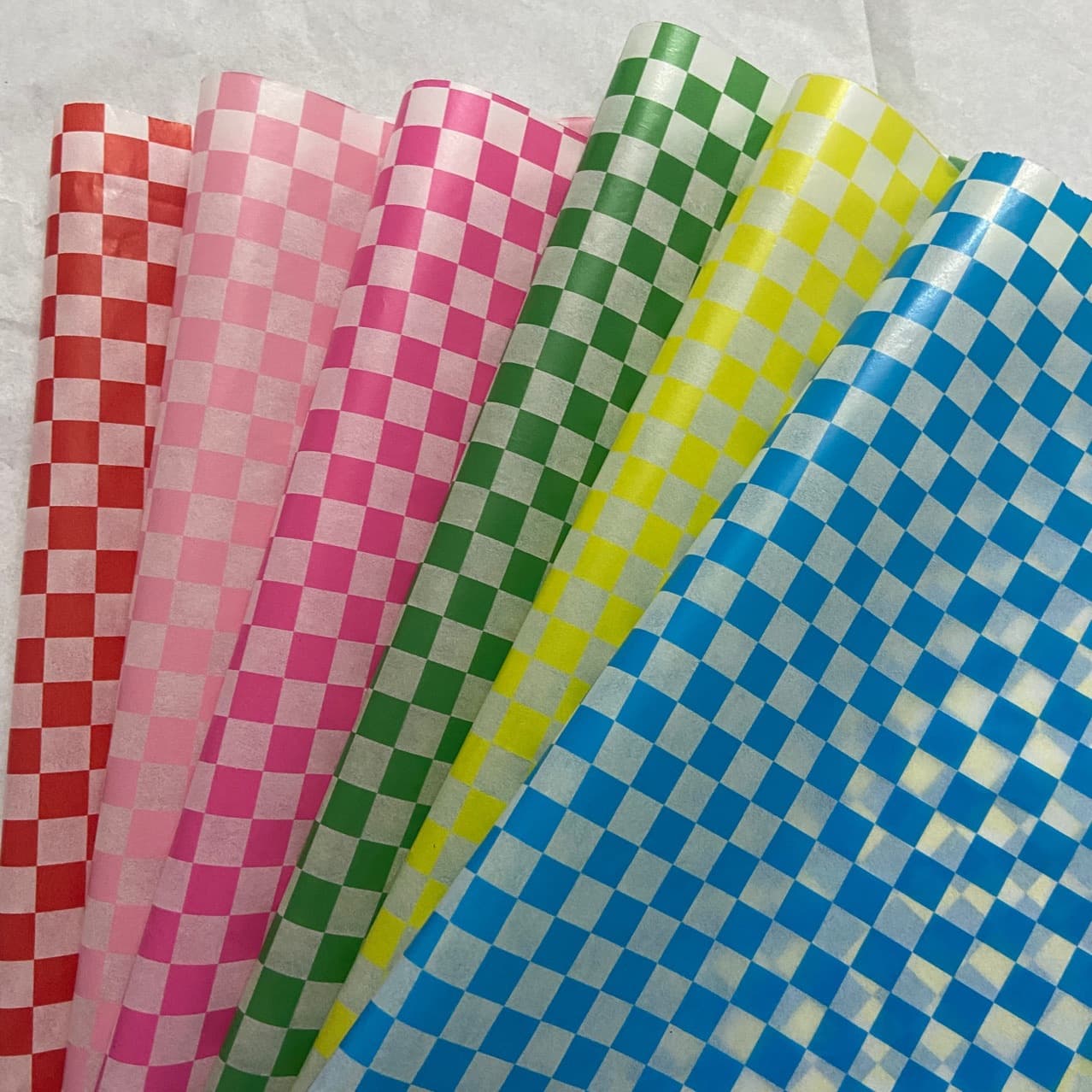 Grid checkered semi-transparent paper, interleaving paper, disposable plate liner paper with customizable sizes
