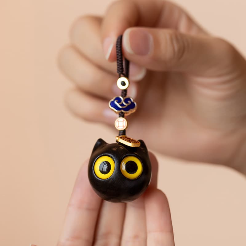 Black sandalwood cat mobile phone chain pendant, personalized and creative purple sandalwood key chain, bag pendant, cute jewelry