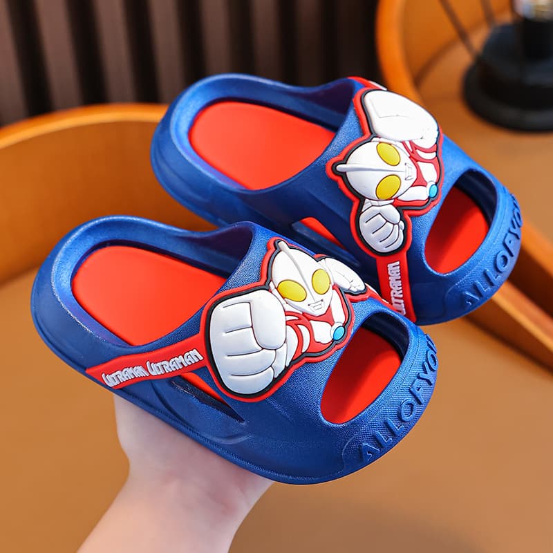 Ultraman Children's Slippers for Summer, Boys' Non-Slip Slippers for Indoor and Outdoor Use, Suitable for Older Children and Toddlers