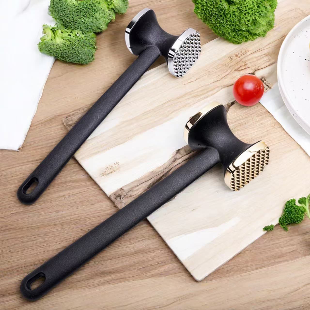 Dual-sided zinc alloy square meat tenderizer, garlic pounding hammer, kitchen tool, durable steak tenderizing and fiber breaking implement