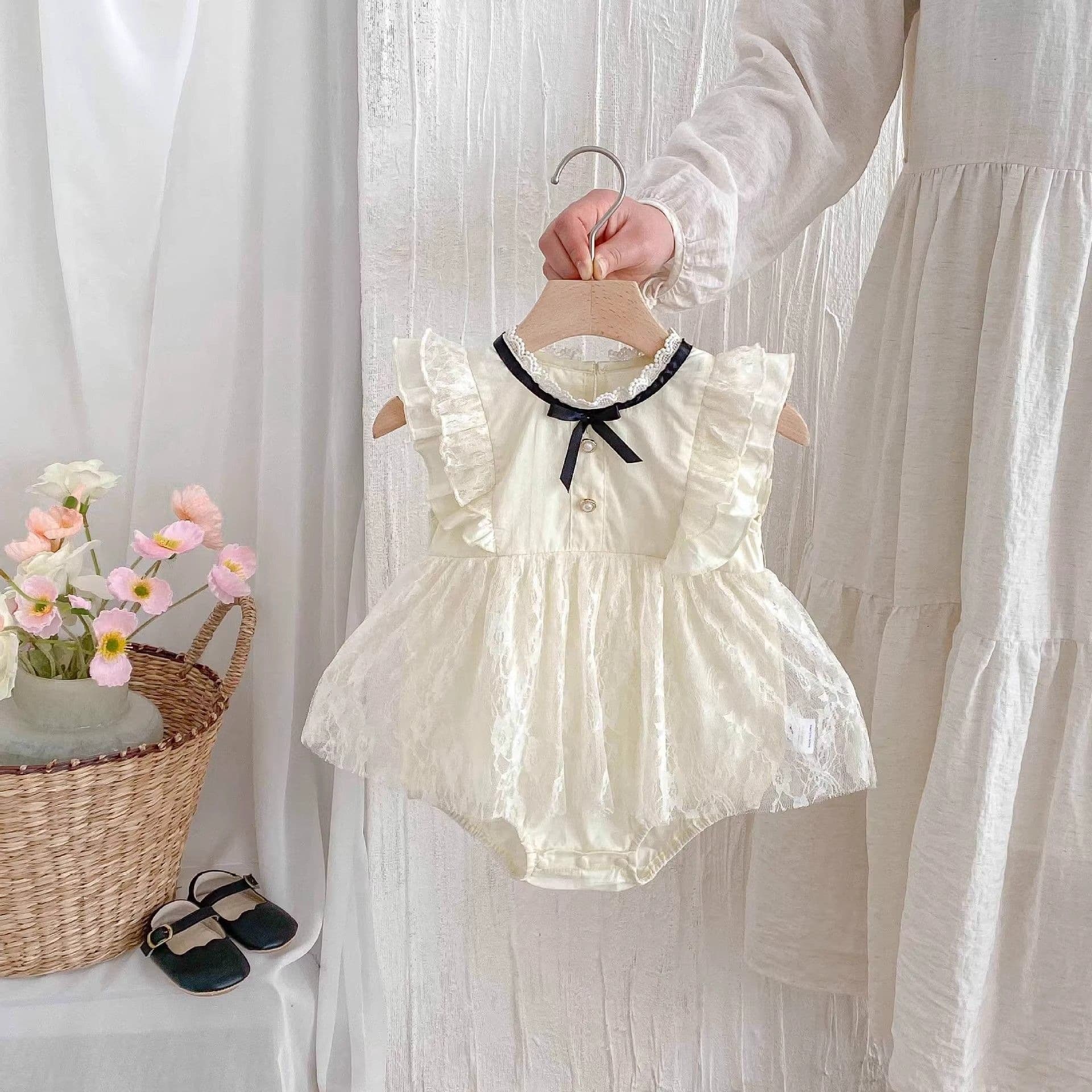 Baby clothes summer thin summer clothes baby jumpsuit lace princess 100th birthday dress bag fart clothing