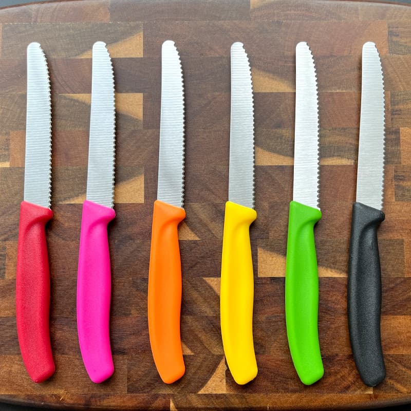 Cross-border Exclusive Stainless Steel Serrated Steak Knife for Restaurant Hotel Camping Western Style, In Stock