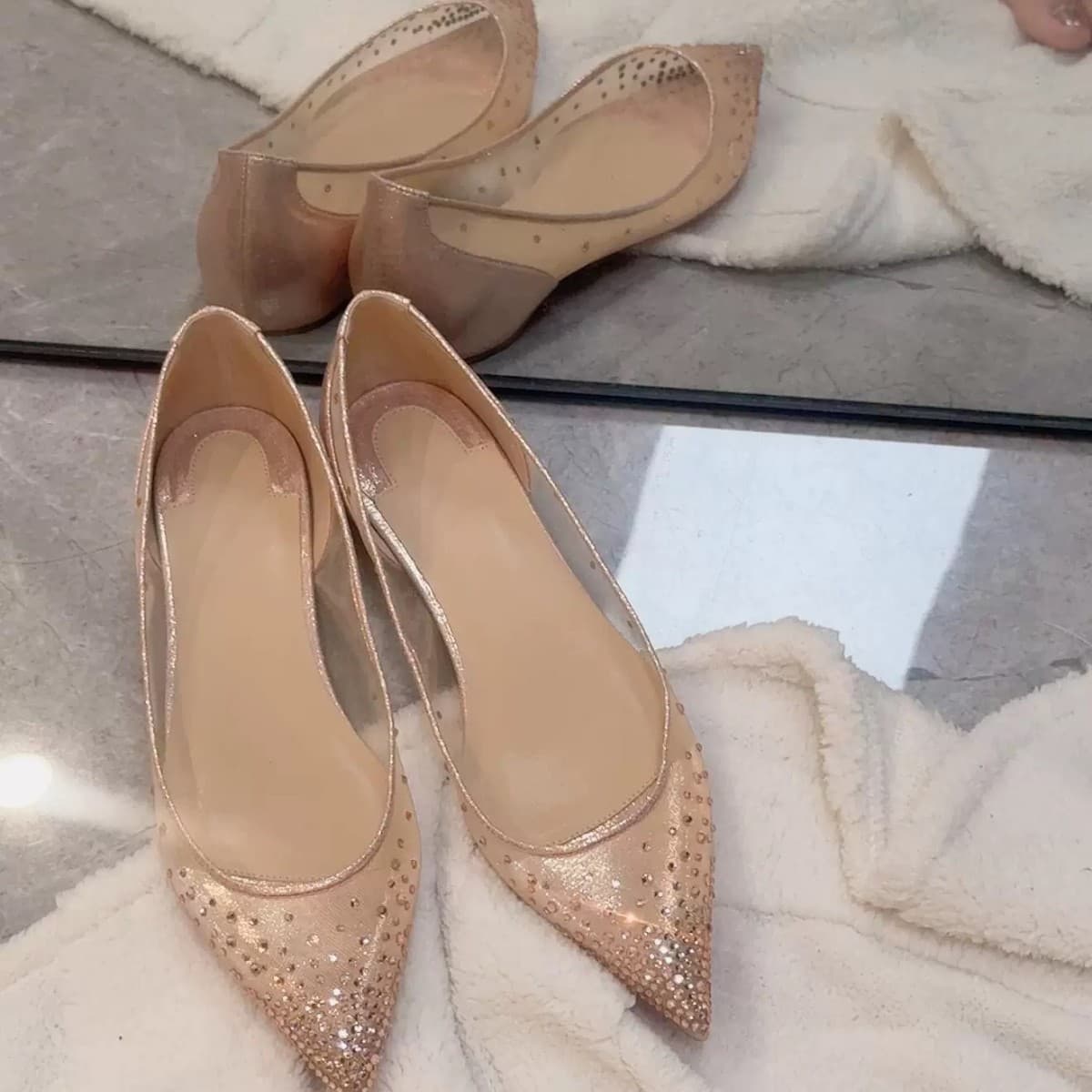 Women's Summer New Pointed Toe Flat Shoes with Mesh, Rhinestone, Red Sole, Inner Height Increase, Versatile Fairy Style Low-Cut Shoes