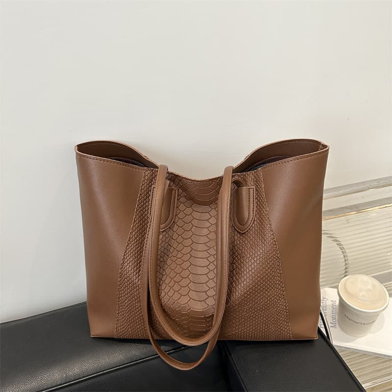 Winter Patchwork Large Capacity Tote Bag 2025 Premium Versatile Ins Office Shoulder Bag Underarm Bag for Women