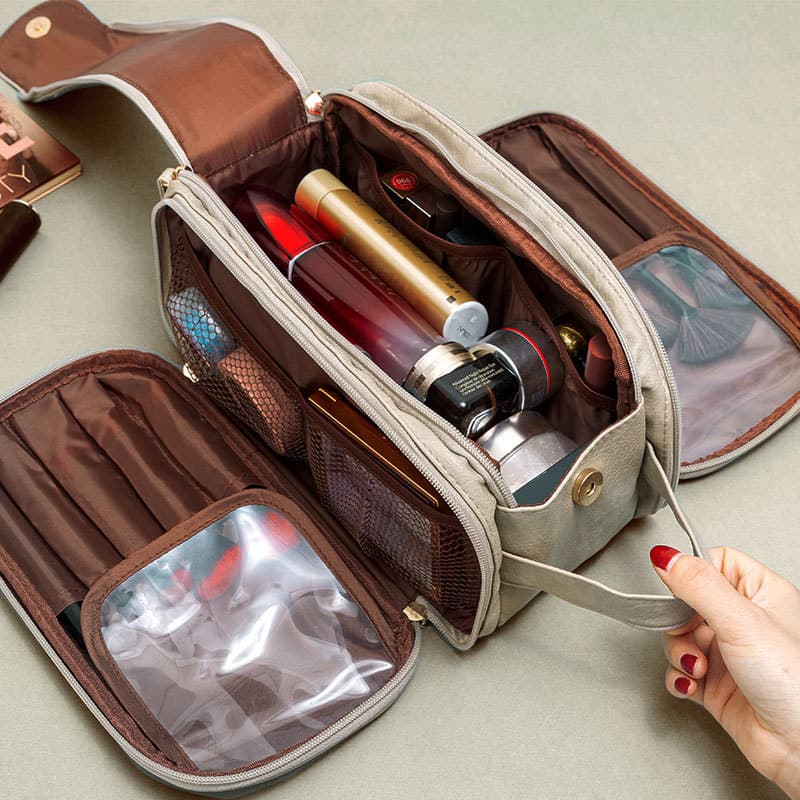 Super Popular Large-Capacity Toiletry Travel Cosmetic Bag Women's Portable Makeup Storage Bag New Year Product New Brush