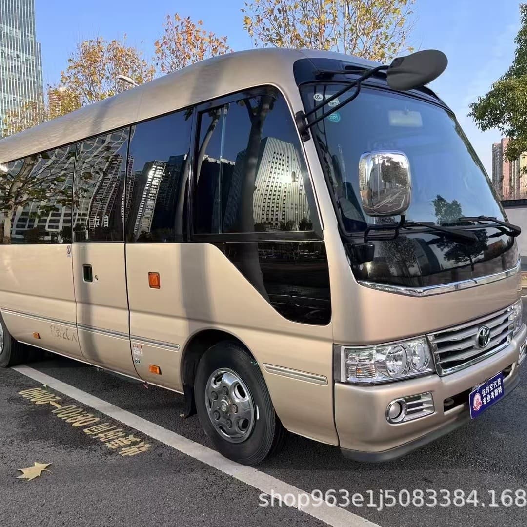Trade Export Toyota Coaster 19-Seat Euro III Emission Business Shuttle & Tourist Bus