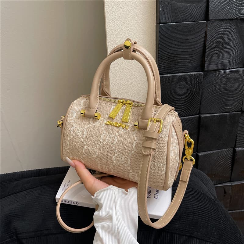 Cross-border Premium Boston Pillow Bag Fashionable Casual Versatile Crossbody Bag Elegant Handheld Shoulder Bag for Women