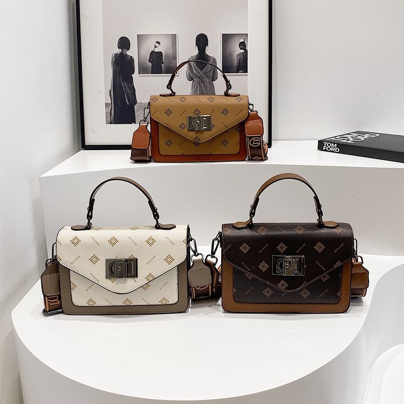 2024 Winter Sanfan Small Square Handbag, PU Material, European and American Retro Style, Versatile Everyday Women's Bag with Stitching, New Arrival