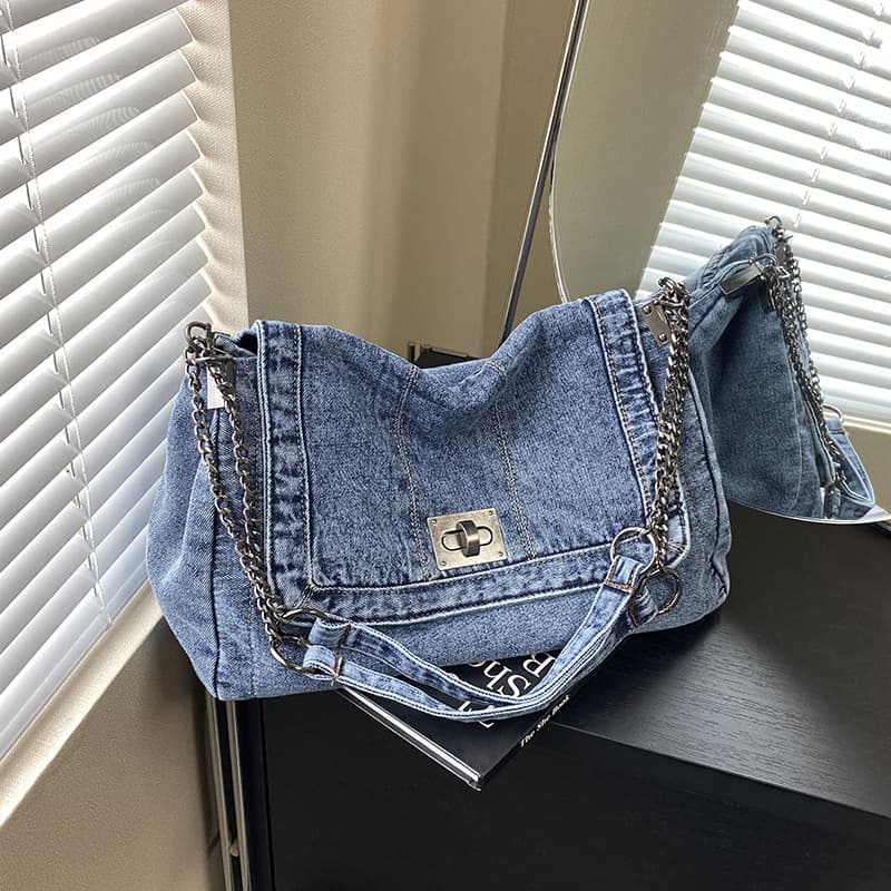 Vintage Casual Denim Bag for Women 2025 New Premium Chain Shoulder Bag Large Capacity Commuter Tote Bag