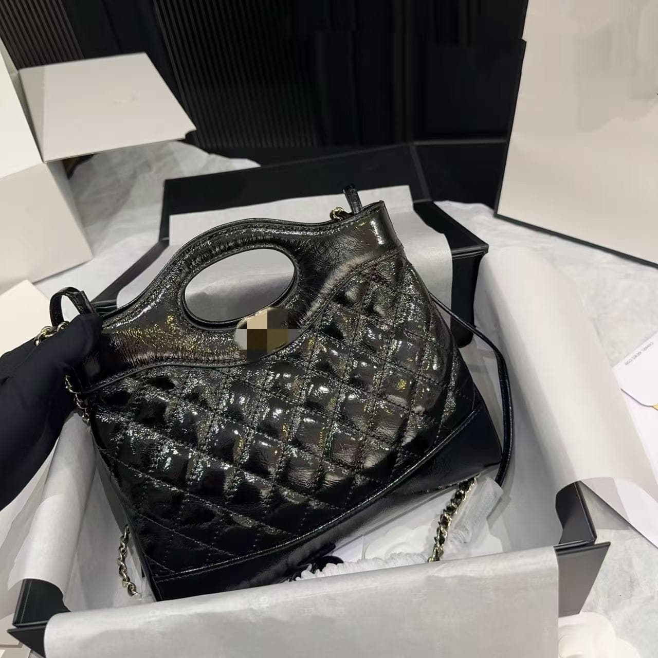 Xiangjia Xiaoxiangfeng oil wax leather women's bag Xiaoxiangfeng rhombus bag portable chain shoulder bag versatile crossbody bag chain