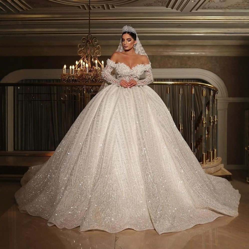 Luxury wedding dress new wedding dress heavy industry embroidered beads lace slim slim long sleeves puffy princess