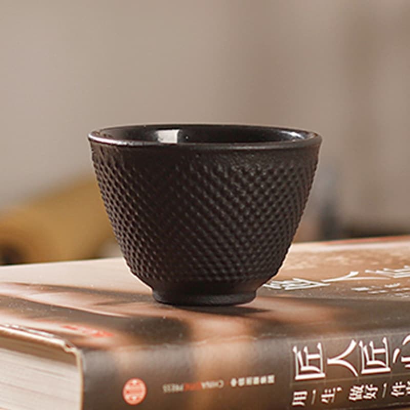 Live Stream Source Iron Pot Iron Cup Cast Iron Tea Cup Soft Decoration Business Small Gift Set Particle Cup Wholesale