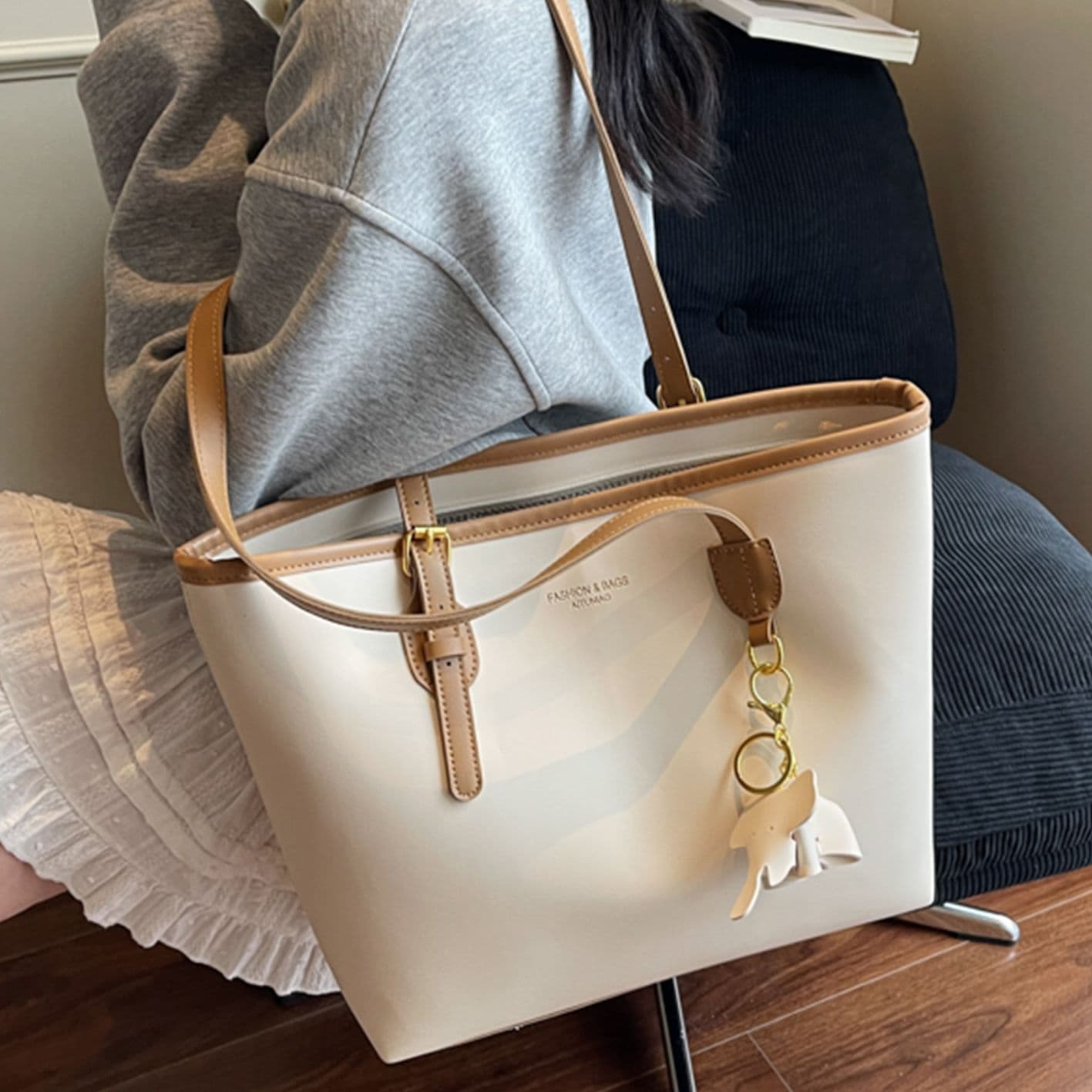 Large-Capacity Bag for Women 2025 New High-End College Student Class Shoulder Bag Women's Satchel Commuter Tote Bag
