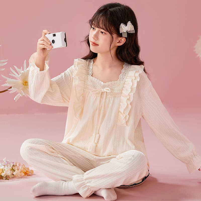 Children's Pajamas Girls Pure Cotton Long Sleeve Spring Autumn and Winter Palace Style Big Kids Girls Home Clothes with Chest Pad suit