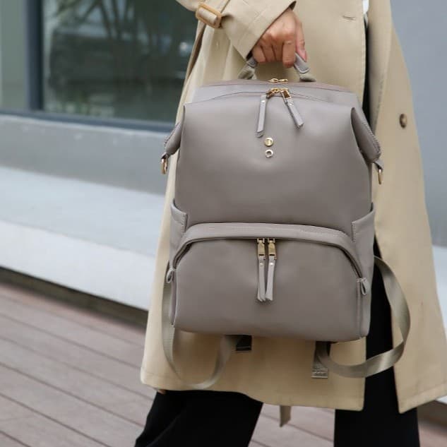 Women's Backpack Large Capacity Fashion Casual Business Travel Bag Water-Repellent 12L 19L Commuter Backpack
