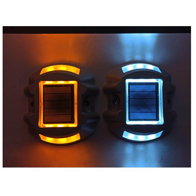 Cross-border hot sale solar highway cast aluminum stud lights horseshoe-shaped stud lights solar outline markers