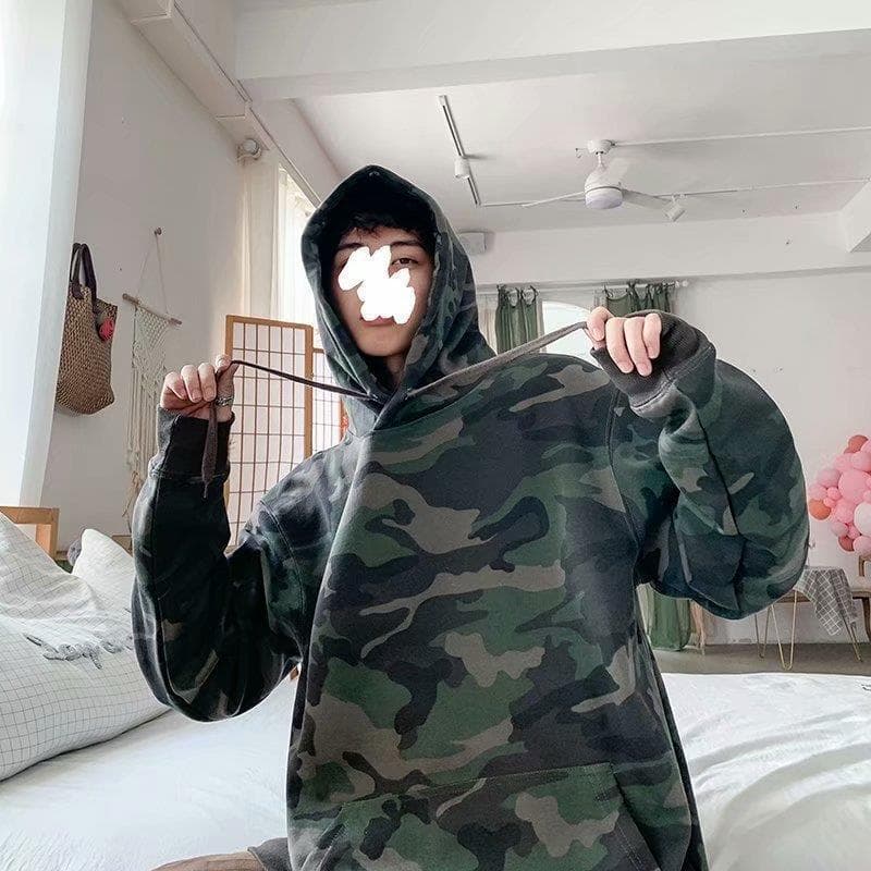 2020 Autumn INS Retro Harajuku Style Camo Sweatshirt Men Korean Loose Trendy Versatile Couple Jacket