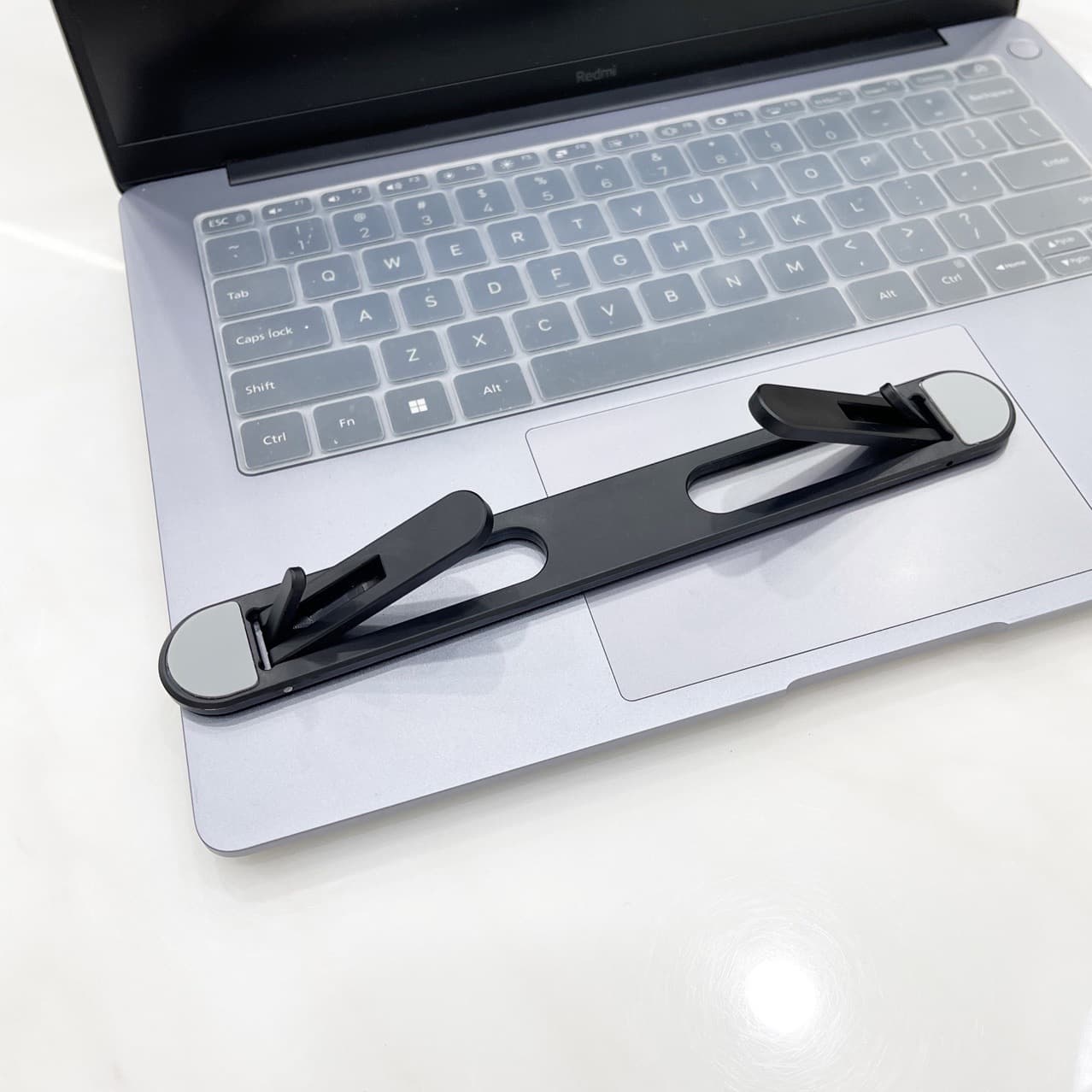 Two-Stage Adjustable Foldable Plastic Laptop/Tablet Cooling Stand