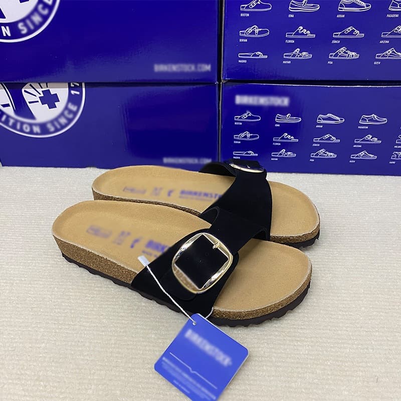 Birkenstock-style slide sandals with large buckle, unisex genuine leather flat slip-on shoes