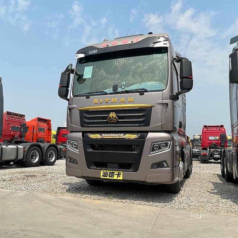 Sinotruk SITRAK Tractor Head Used 10-wheel Freight Truck Head 420HP Container Transport Truck Head
