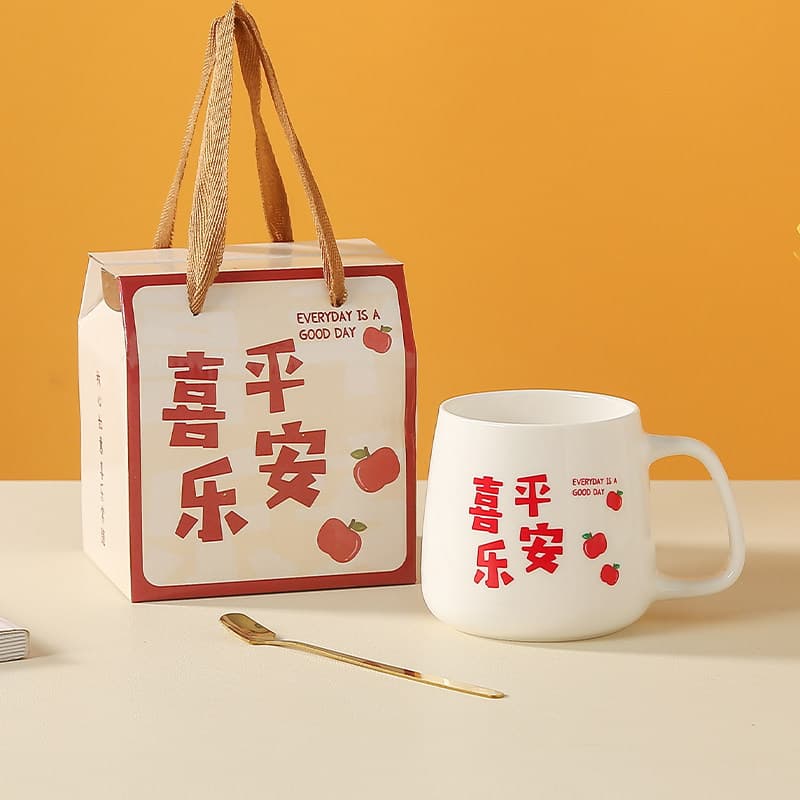 Small gift practical event giveaway for customers and employees, souvenir cup for team building and wedding return gifts