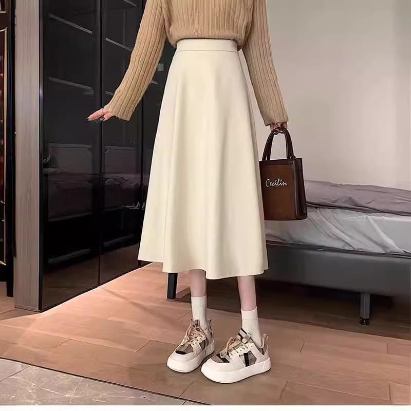 French Autumn/Winter 2025 New Mid-Length High-Waist Slimming A-Line Skirt Black Petite Women Flared Umbrella Skirt