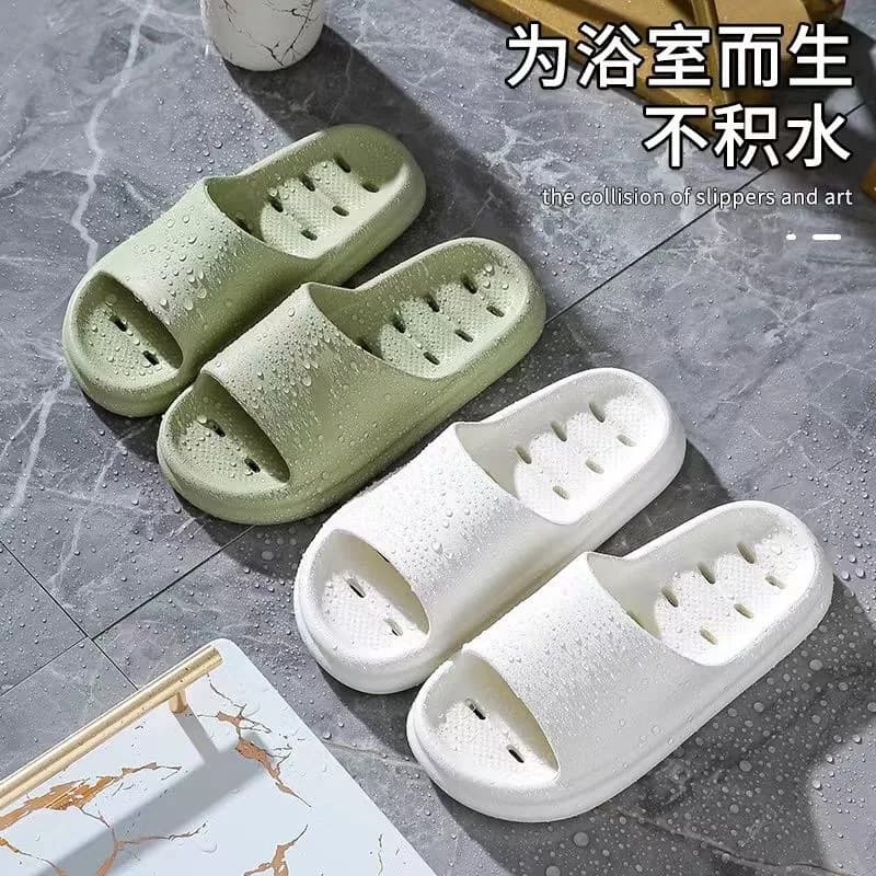 Women's Men's Hollow Out Slip-Resistant Bath Slippers, Thick Bottom, Hotel Bathroom Home Use, PVC Material, Comfortable Feeling