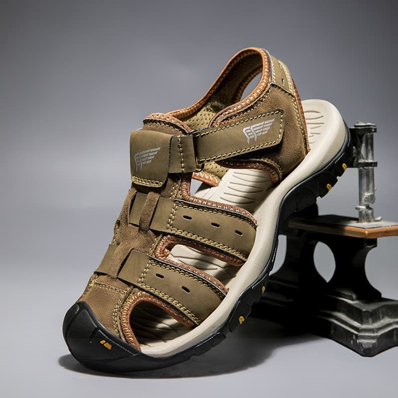 Men's Genuine Leather Closed-Toe Sandals for Cross-Border Trade, Outdoor Casual Shoes, Summer Breathable Large Size Beach Shoes