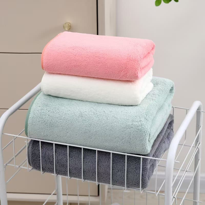 Thick Coral Fleece Towel and Bath Towel Set Soft Beach Towel Face Towel Bath Towel Wholesale