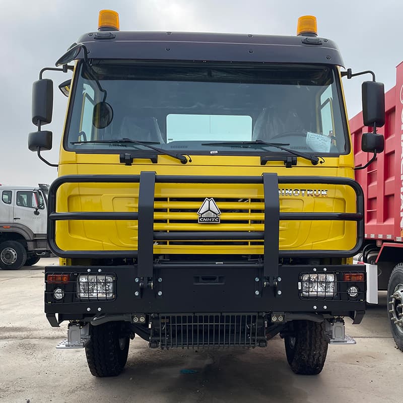 Sinotruk Howo 6*4 tractor head sell double drive freight truck head 380 horsepower container transport head