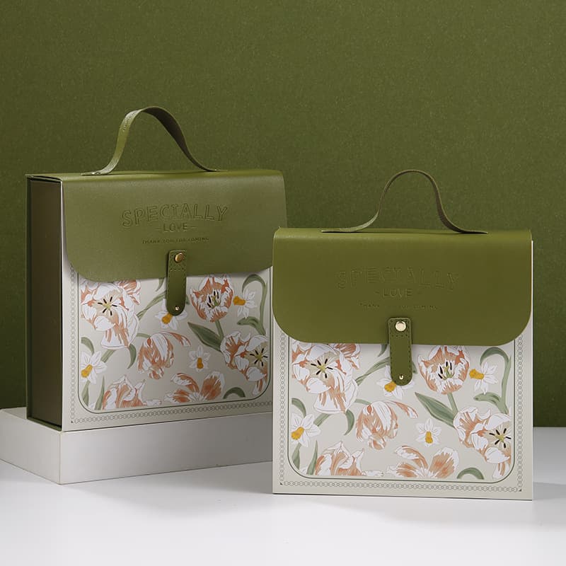 Leather Gift Box Teacher's Day Handmade Candy Box Bridesmaid Favor Box Fresh Flower Packaging Box Wedding Favor Box