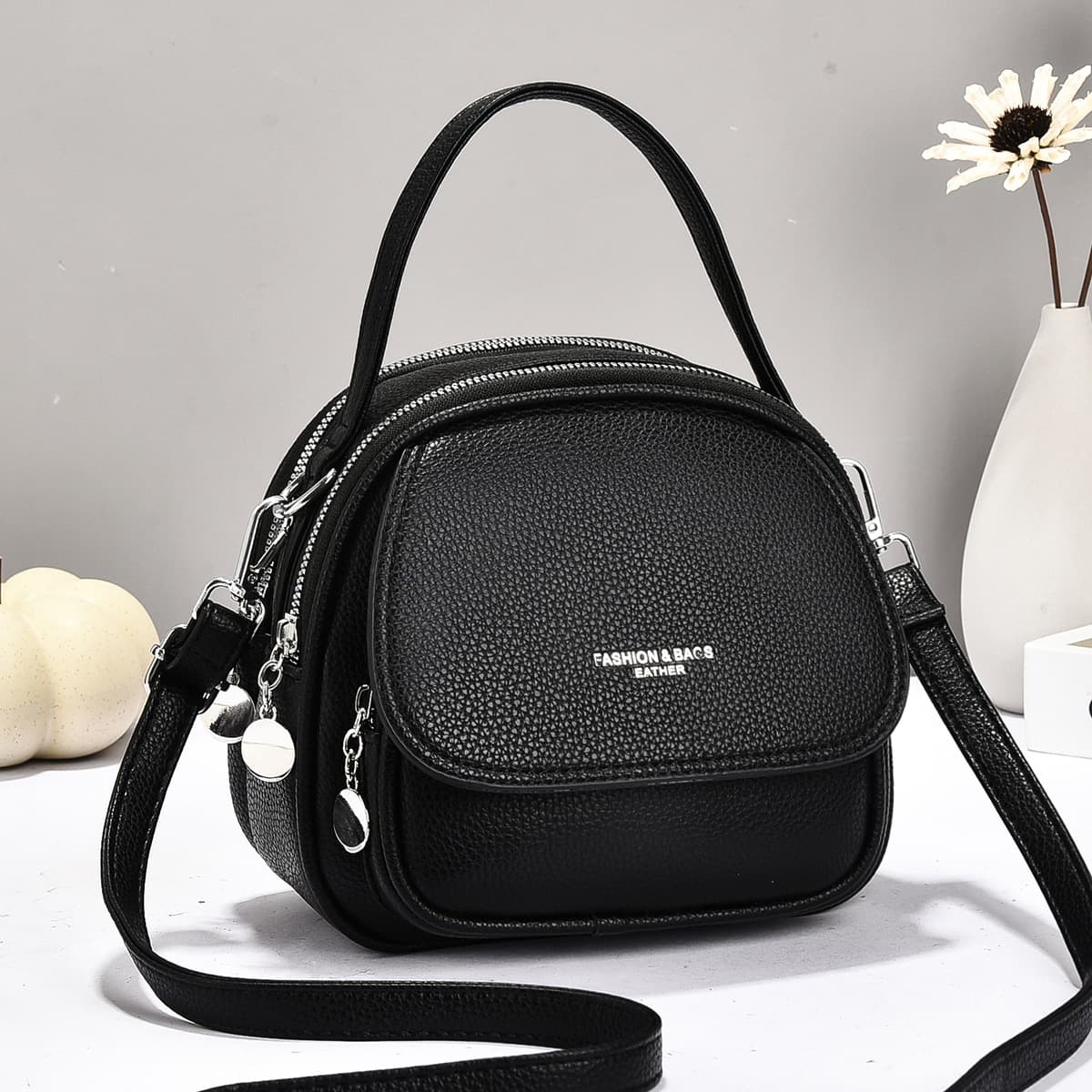Bags for Women 2026 New Small Round Bags, Western Style, Versatile Texture, Women's Bags, Personalized Shoulder Crossbody Bags, Casual Large Capacity
